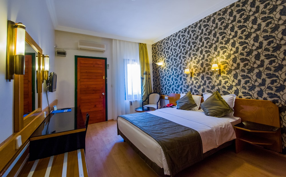 Junior Quadruple Room photo 1