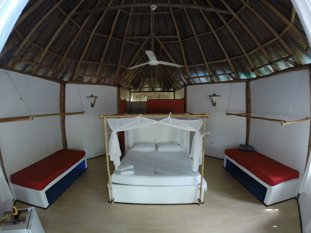 Cabin, Sea View photo 2