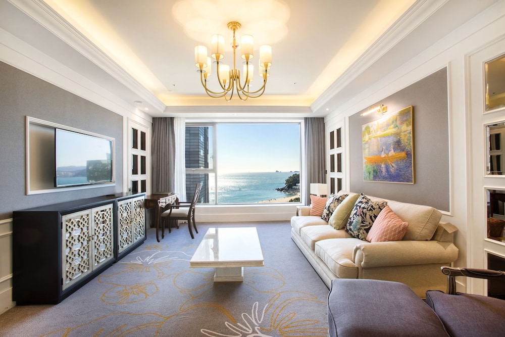 6.Suite photo 1