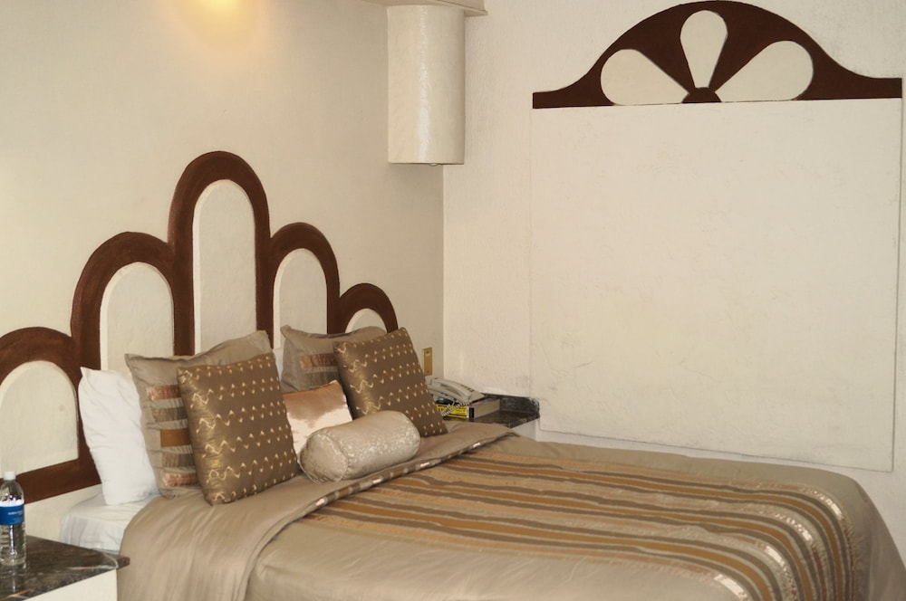 Standard Room photo 3