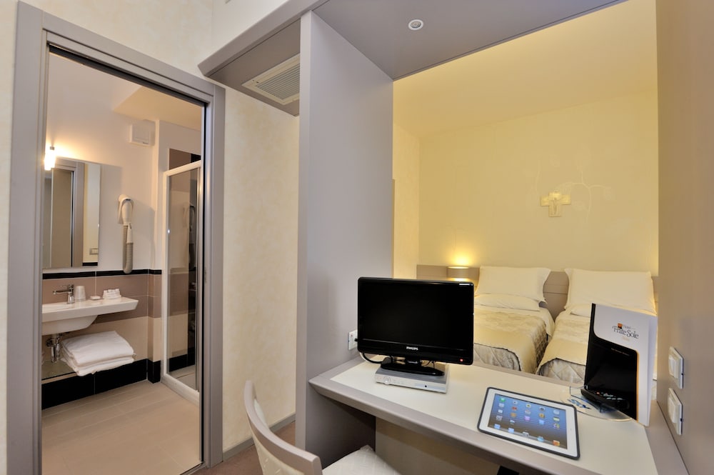 Premium Suite, 1 Double Bed photo 1