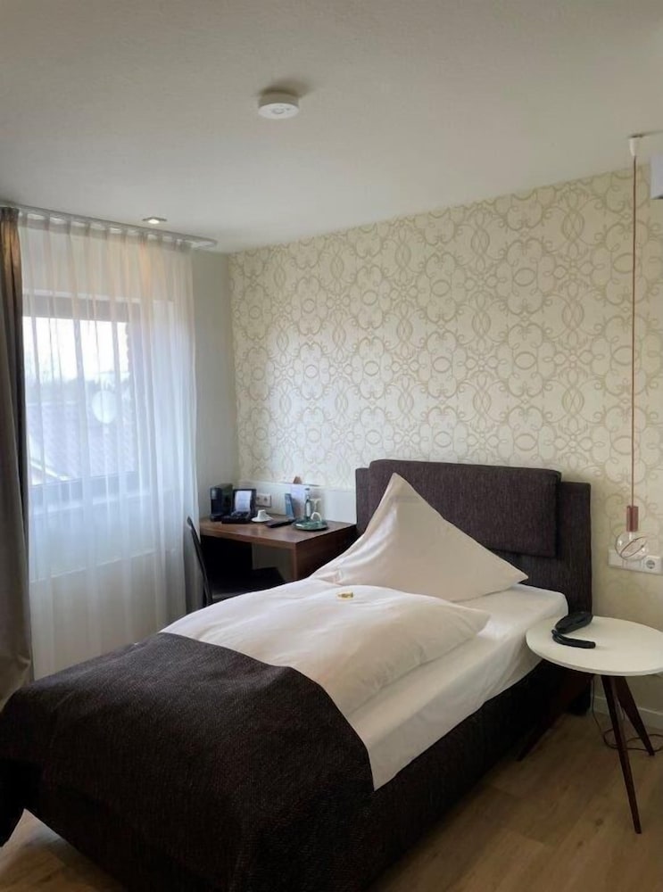 Comfort Single Room