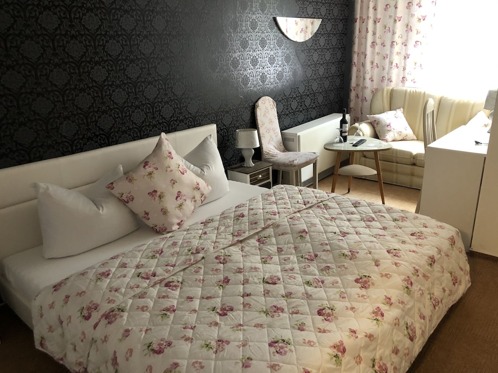 Triple Room photo 2