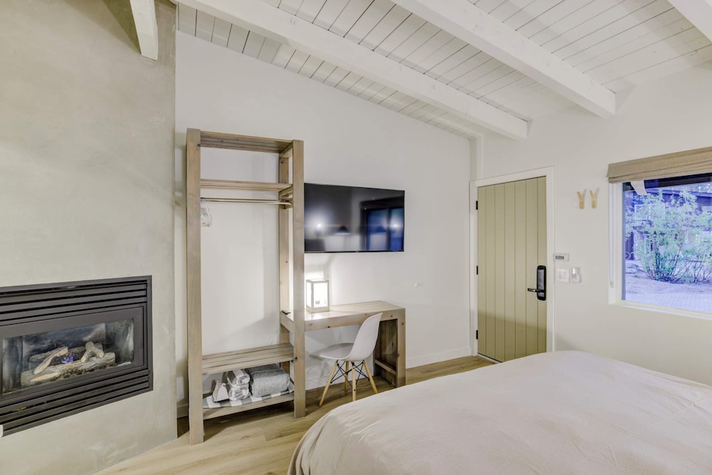 Luxury Apartment, 1 King Bed
