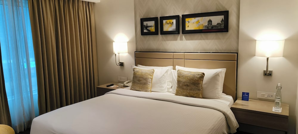 Deluxe Room, 1 Double Bed - Photo 2
