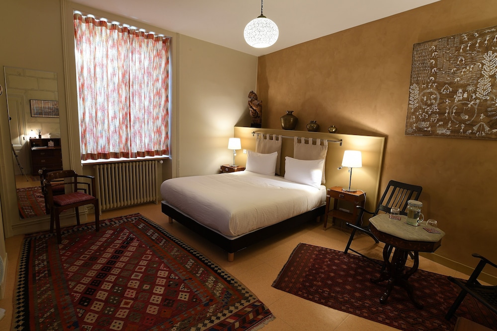 Deluxe Double Room, Ensuite (Bombay) photo 1