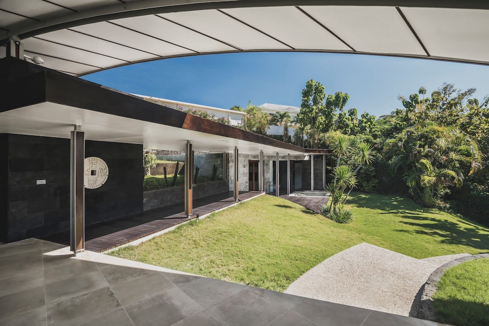 4 Bedroom Villa With Private Pool