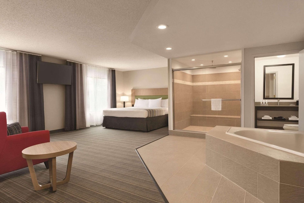 Deluxe Triple Room - Photo 2