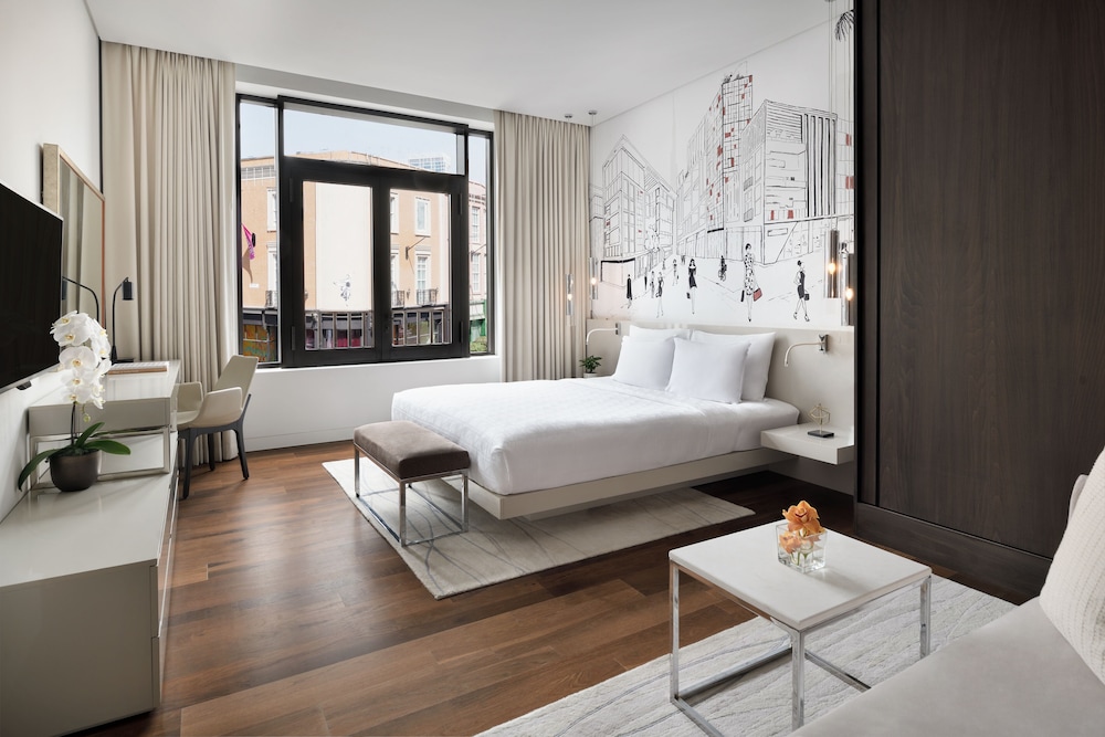 Junior Suite, 1 King Bed