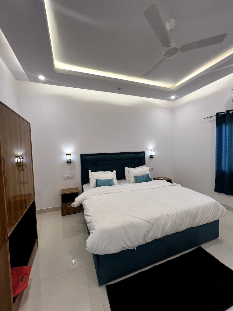 Superior Double Room photo 2