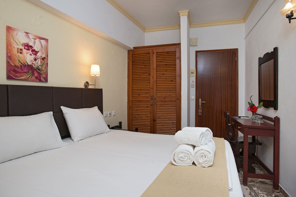 Economy Double or Twin Room