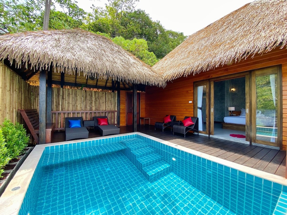 Villa with Private Pool (Free pick up and dop off at Mae Haad Pier) - Photo 9