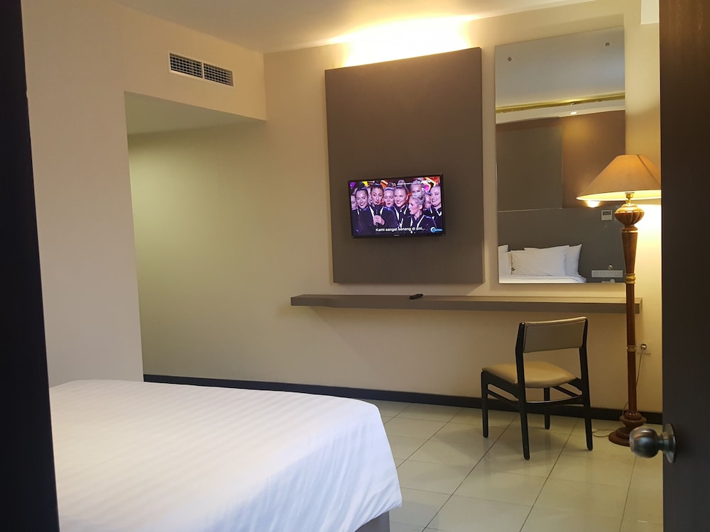 Room (VIP) - Photo 7