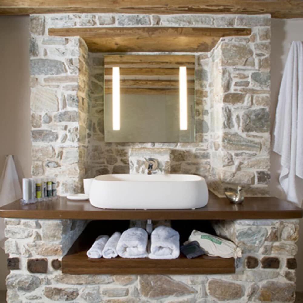 Superior Double Room, Fireplace photo 2
