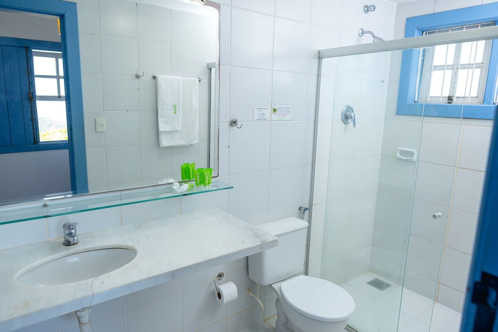 Standard Triple Room - Photo 3