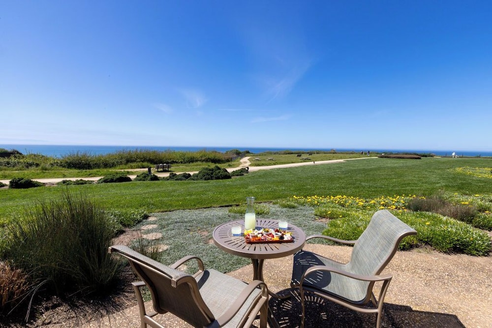 Studio, 1 King Bed, Jetted Tub, Ocean View (Spa Studio Ocean View)