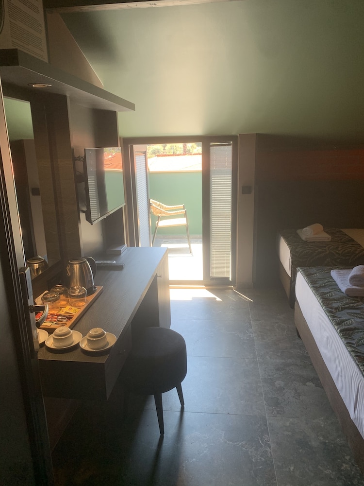 Economy Double or Twin Room