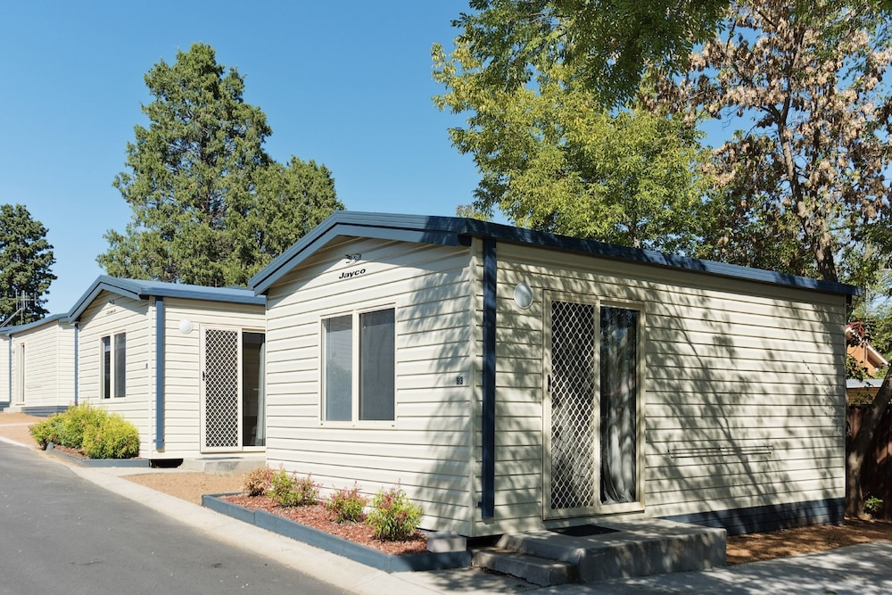 Premium One Bedroom Cabin