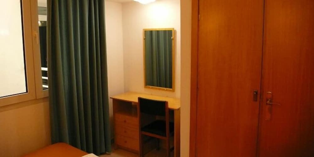 Apartment, 1 Bedroom, City View photo 3