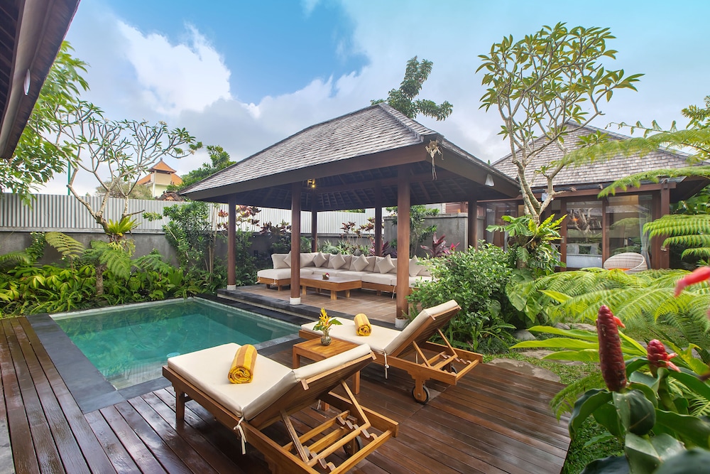 Three Bedrooms Villa with Private Pool - Photo 3