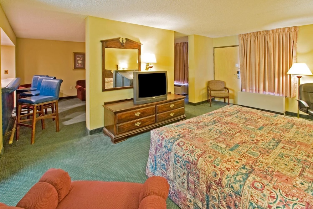 Room, 2 Double Beds, Non Smoking - Photo 2
