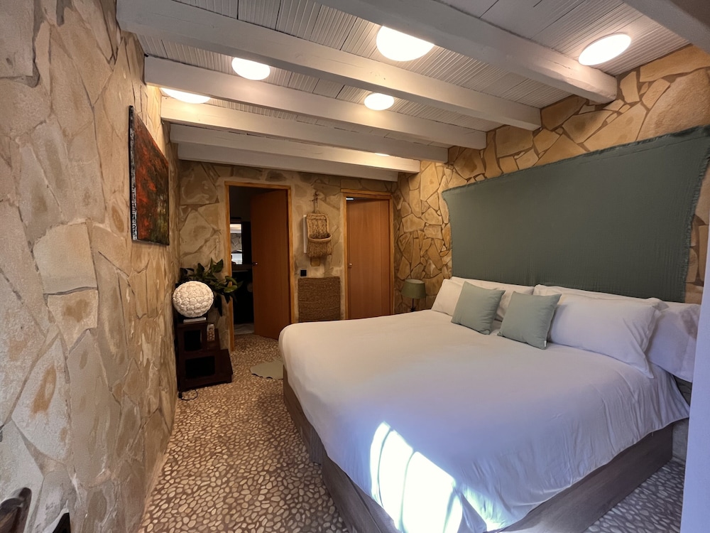 Comfort Apartment, Ensuite, Courtyard View (Casita )
