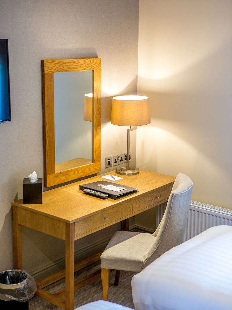 Deluxe Double or Twin Room photo 2