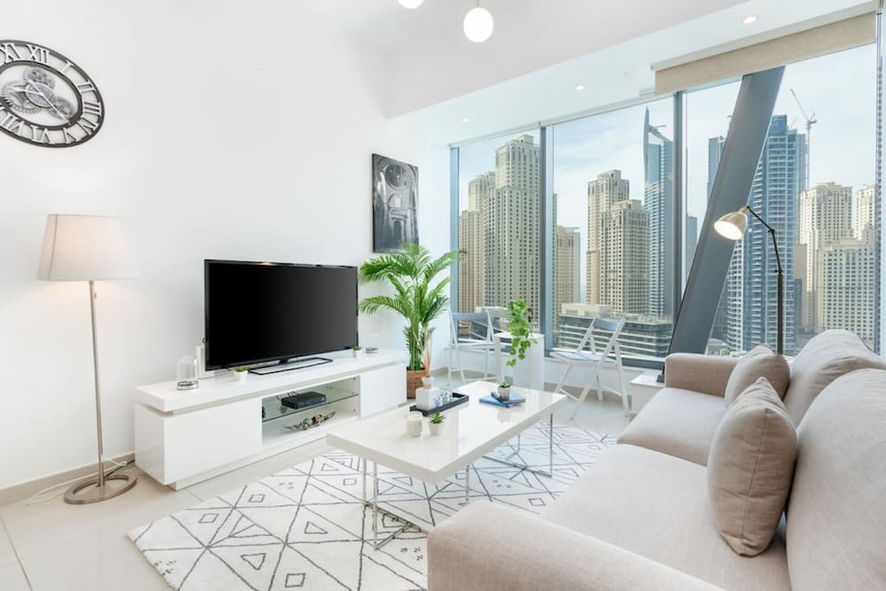 Apartment photo 2