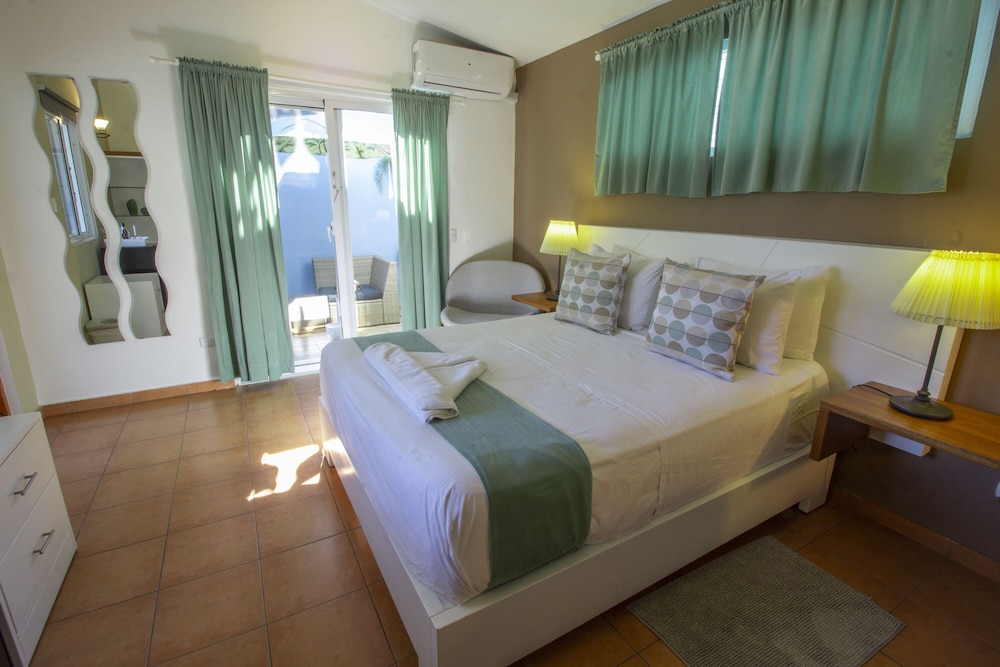 Comfort Double Room, 1 Queen Bed, Balcony, Poolside