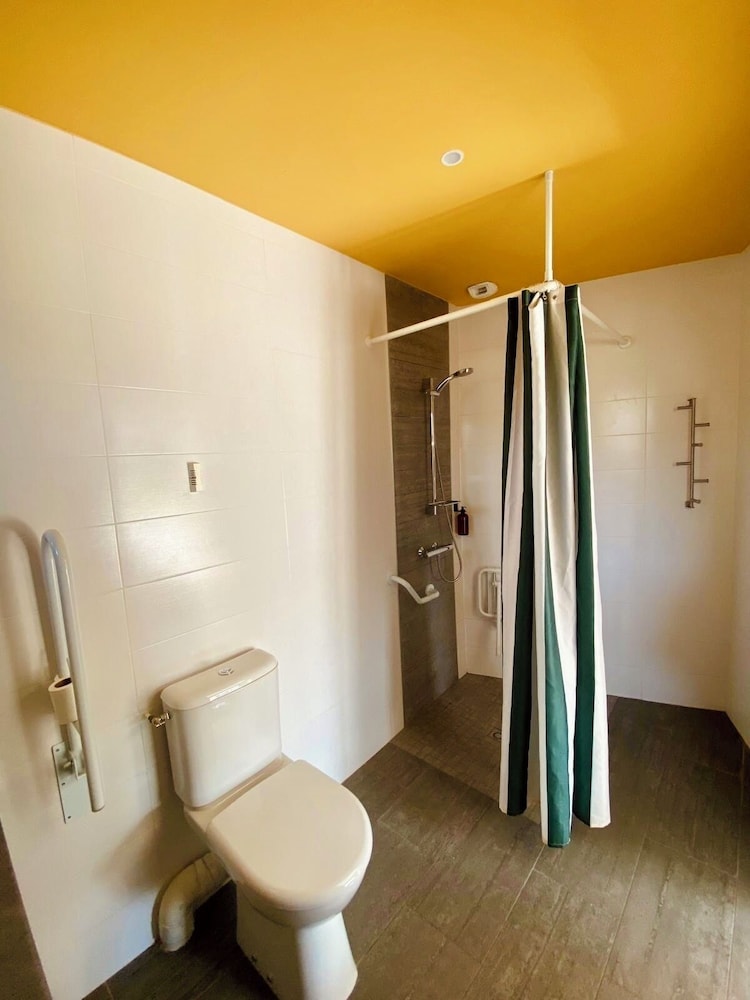 Deluxe Double or Twin Room, Kitchen, Garden View photo 2
