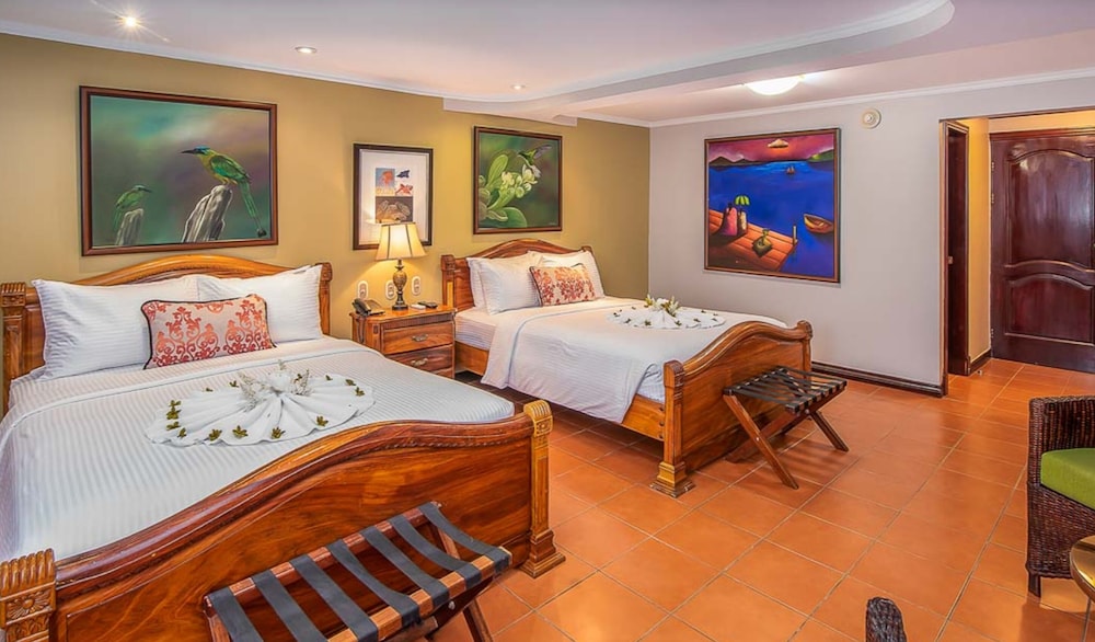 Standard Double Room - Photo 5