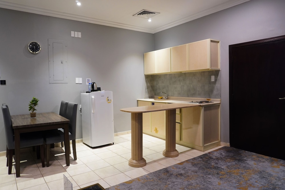 Apartment (Two-Bedroom Apartment) - Photo 14