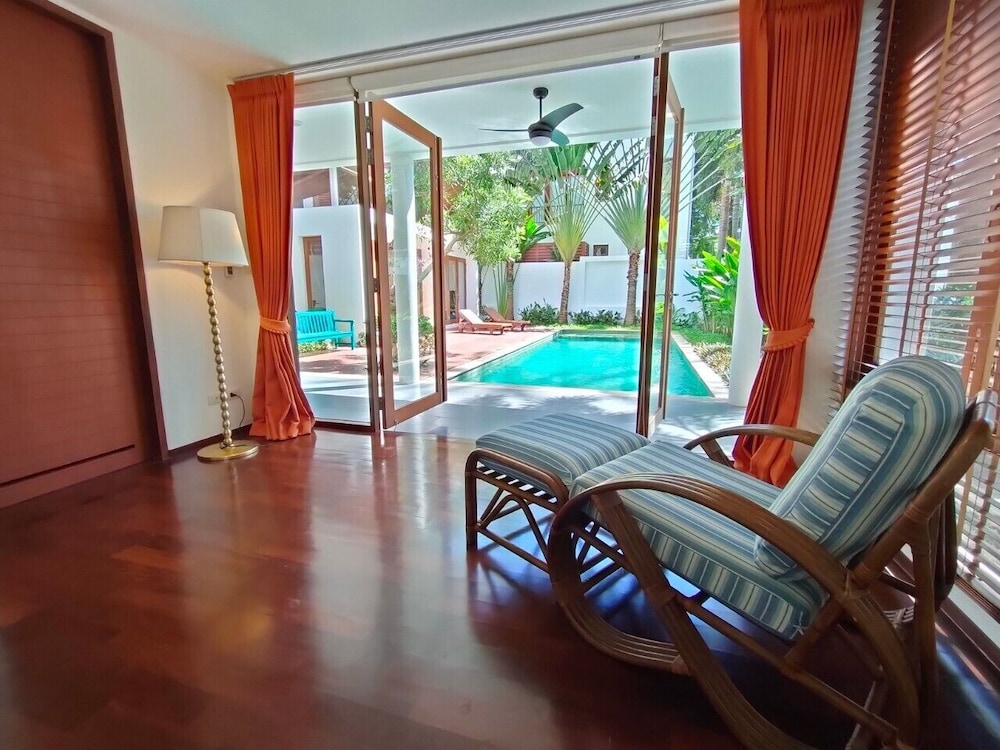 House, 3 Bedrooms photo 1