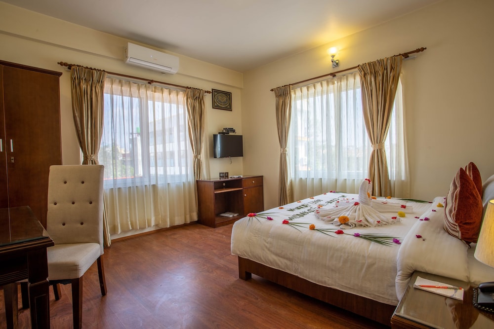 Super Deluxe Room - Photo 3