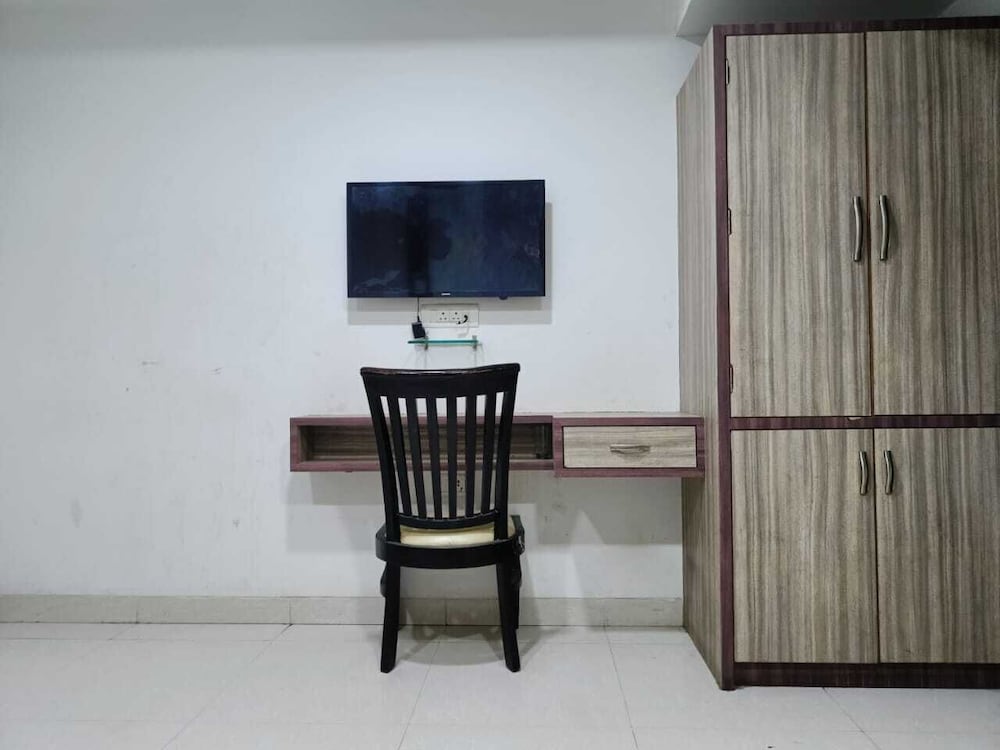 Basic Double Room photo 3