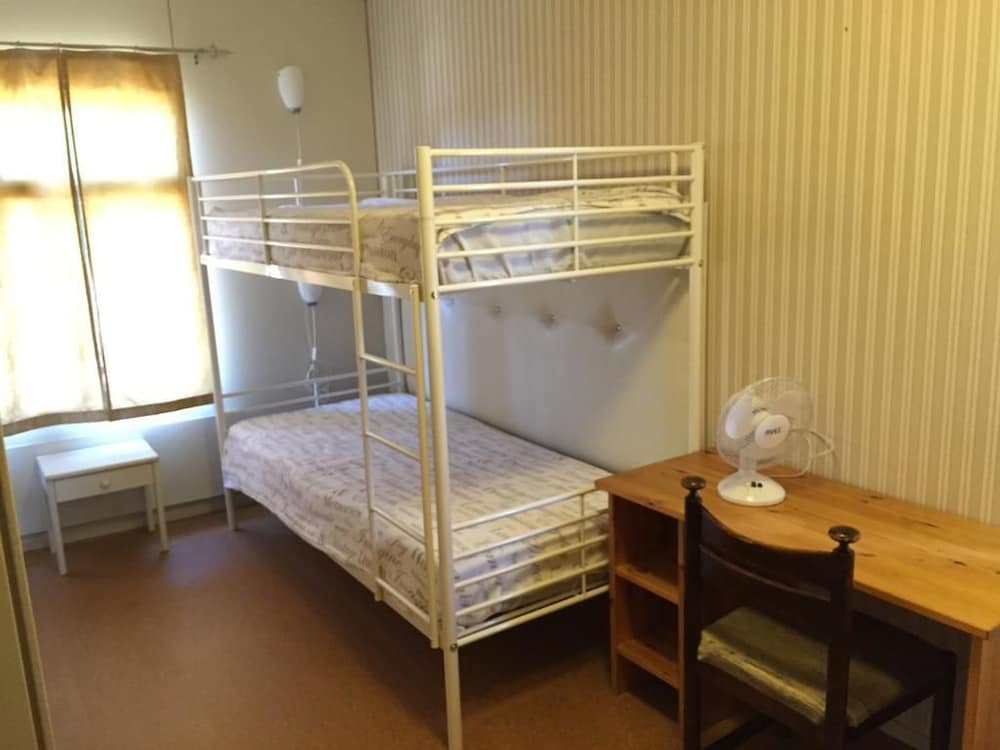 Bunk Beds, Number 7 photo 1