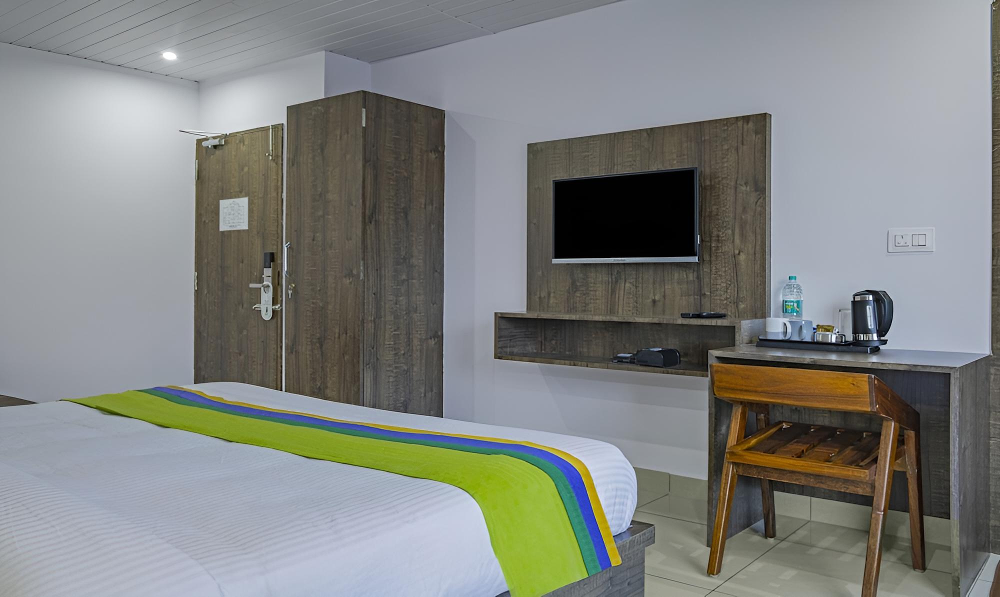 Standard Double Room - Photo 4