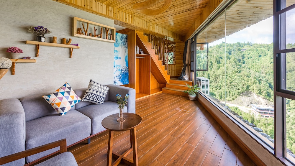 Premium Suite, Balcony (Mainland Chinese Citizen Only) photo 2
