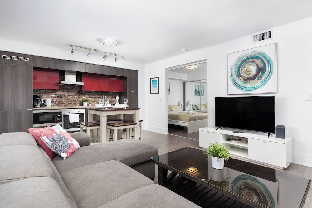 Deluxe Apartment, Kitchen, City View