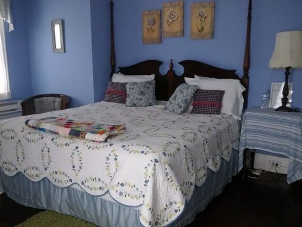Room, Private Bathroom (Barbara's Room) photo 2