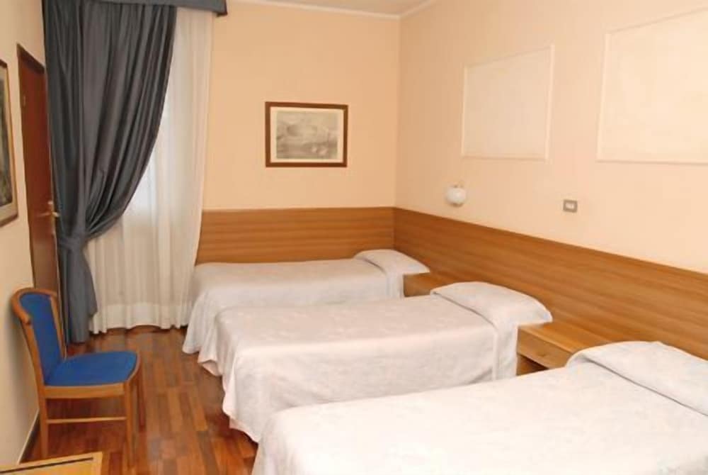 Triple Room photo 1