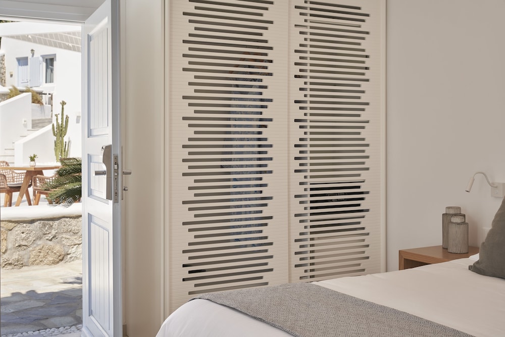 Standard Room, Sea View - Photo 12