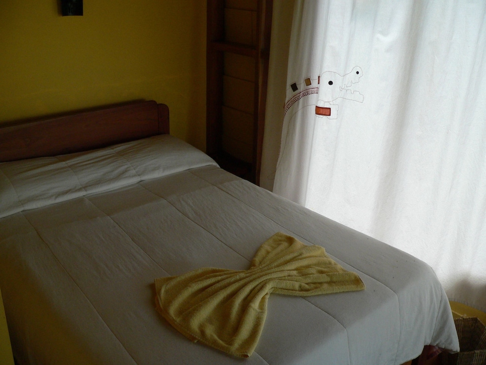 Standard Double Room, 1 Queen Bed, Private Bathroom photo 2