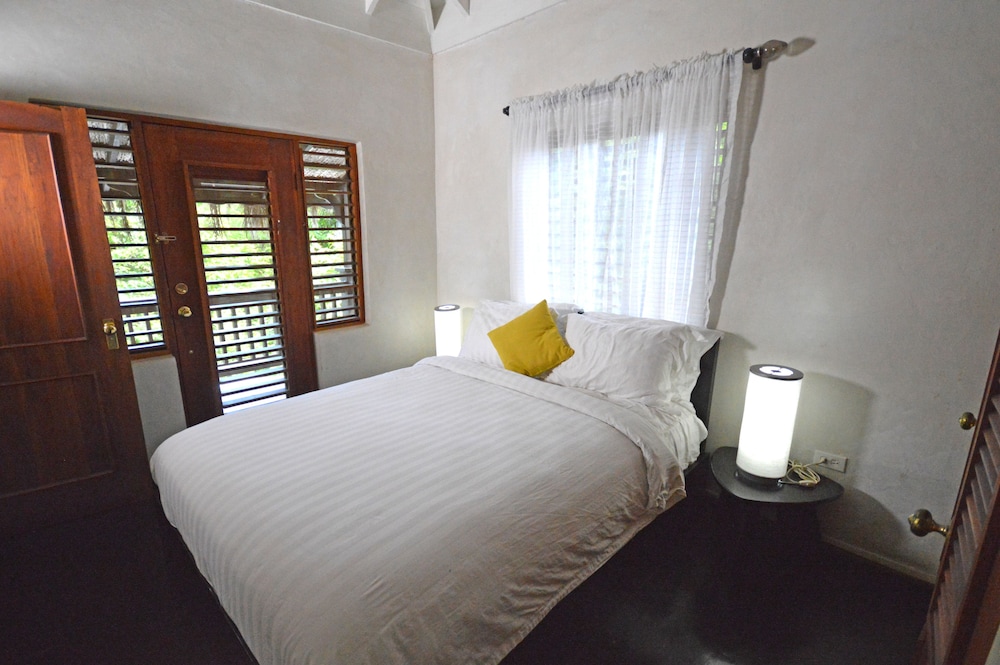Premium Ferienhaus, 1 Queensize-Bett, Poolblick