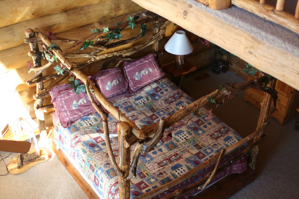 Basic Cabin photo 1