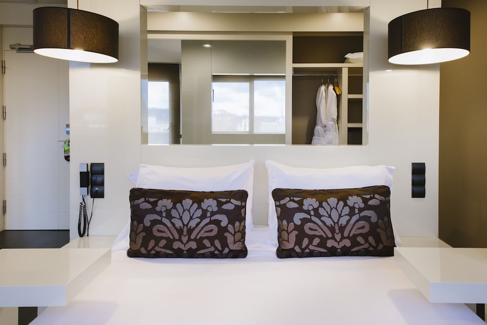 Superior Room, 1 Double or 2 Twin Beds - Photo 4