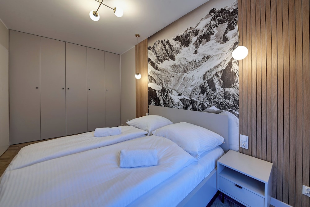 Apartment - Photo 11