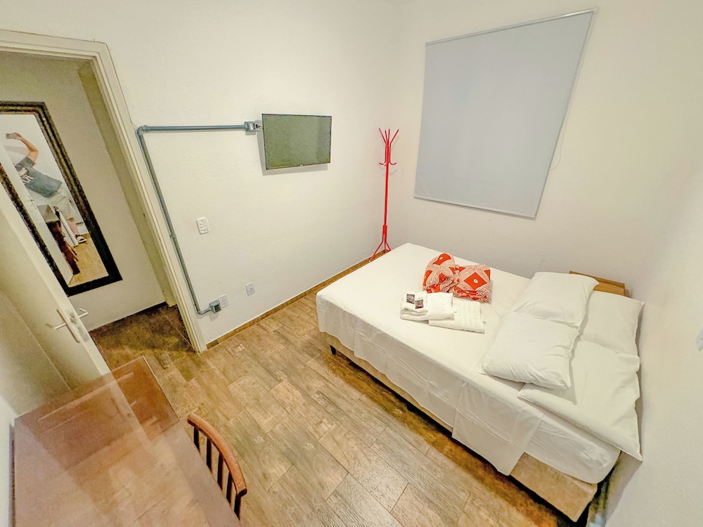 Basic Double Room photo 3