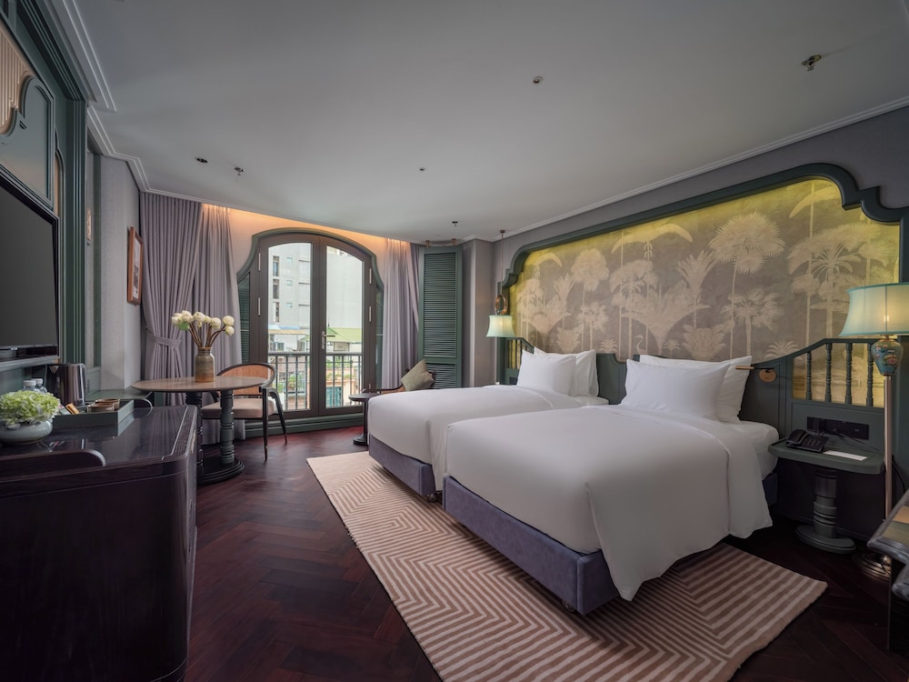 Executive Double or Twin Room with City View