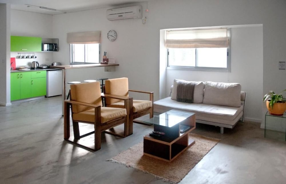 Premium Apartment - Photo 4